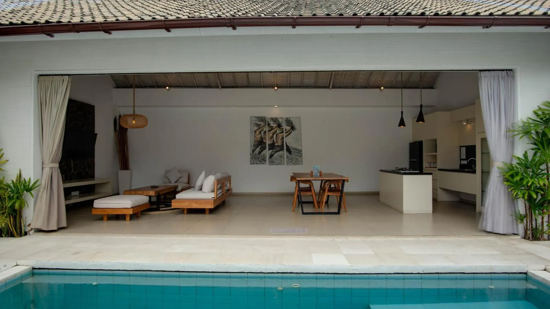 Villa Anakula 1 - Modern 2 Bedroom Villa, Seminyak Indonesia